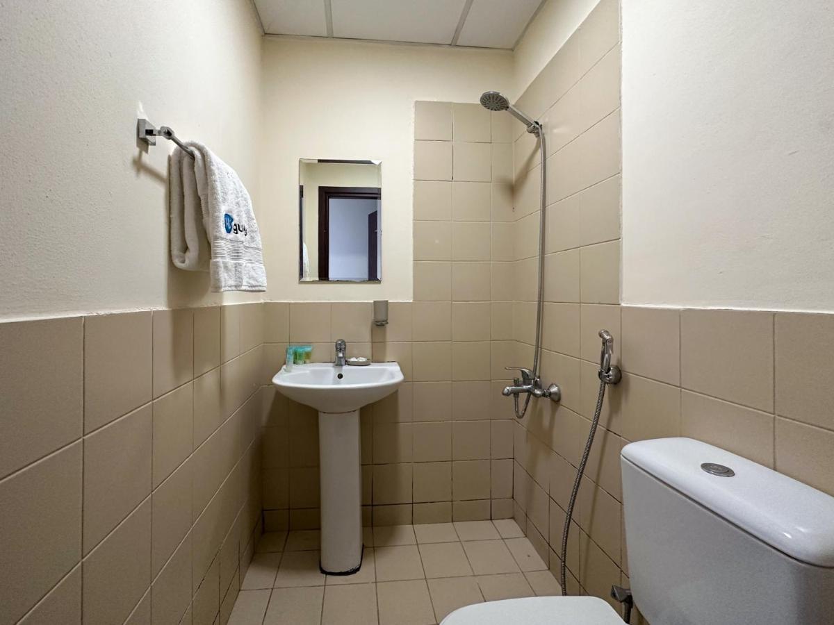 Higuests - Spacious In Jbr, 5-min Walk To The Beach Apartment *