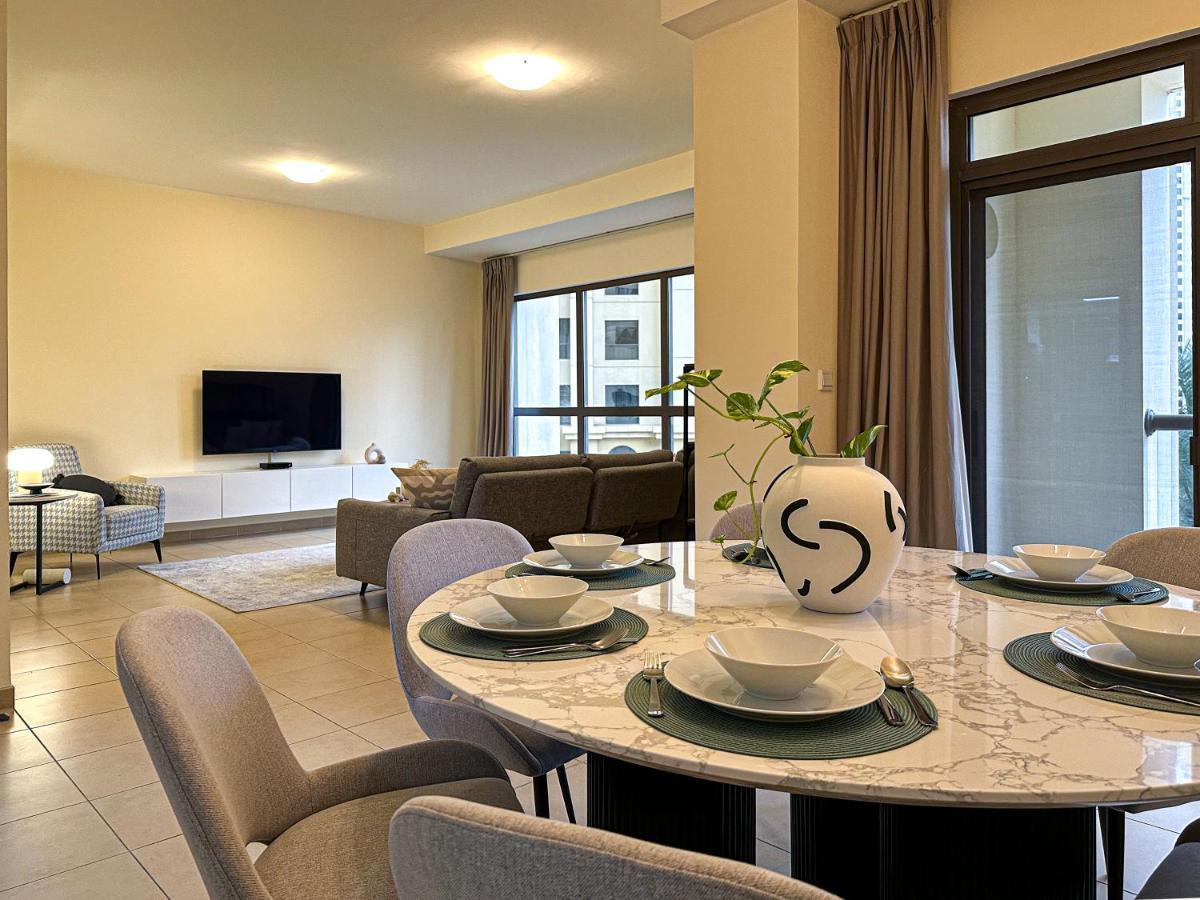 Higuests - Spacious In Jbr, 5-min Walk To The Beach Apartment *